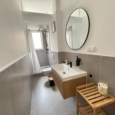 Xxl - 5 Bedrooms - Free Parking - Mallibase 公寓