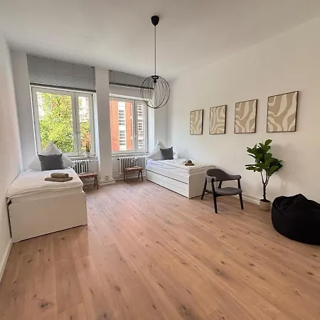 Xxl - 5 Bedrooms - Free Parking - Mallibase * Hanower